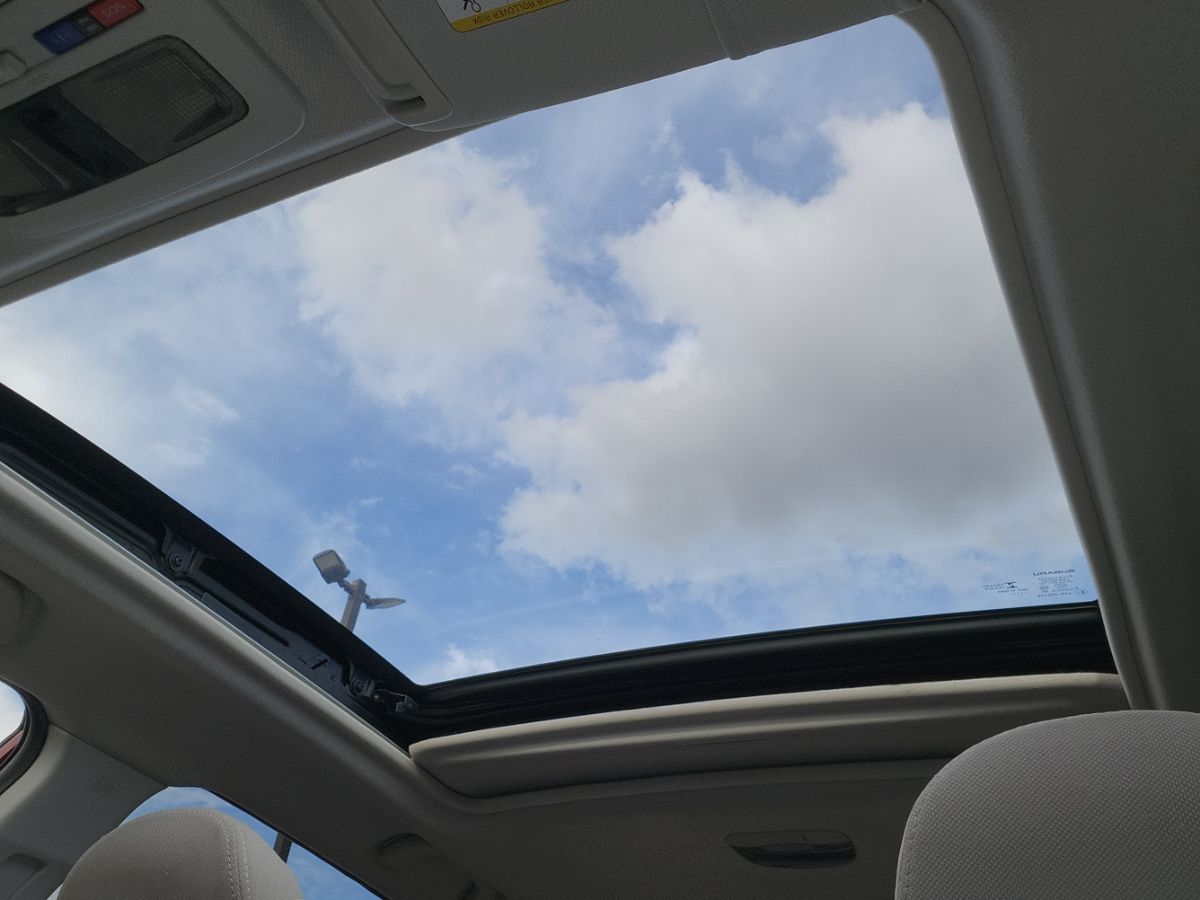 2016 Subaru Forester 2.5i Premium photo 19