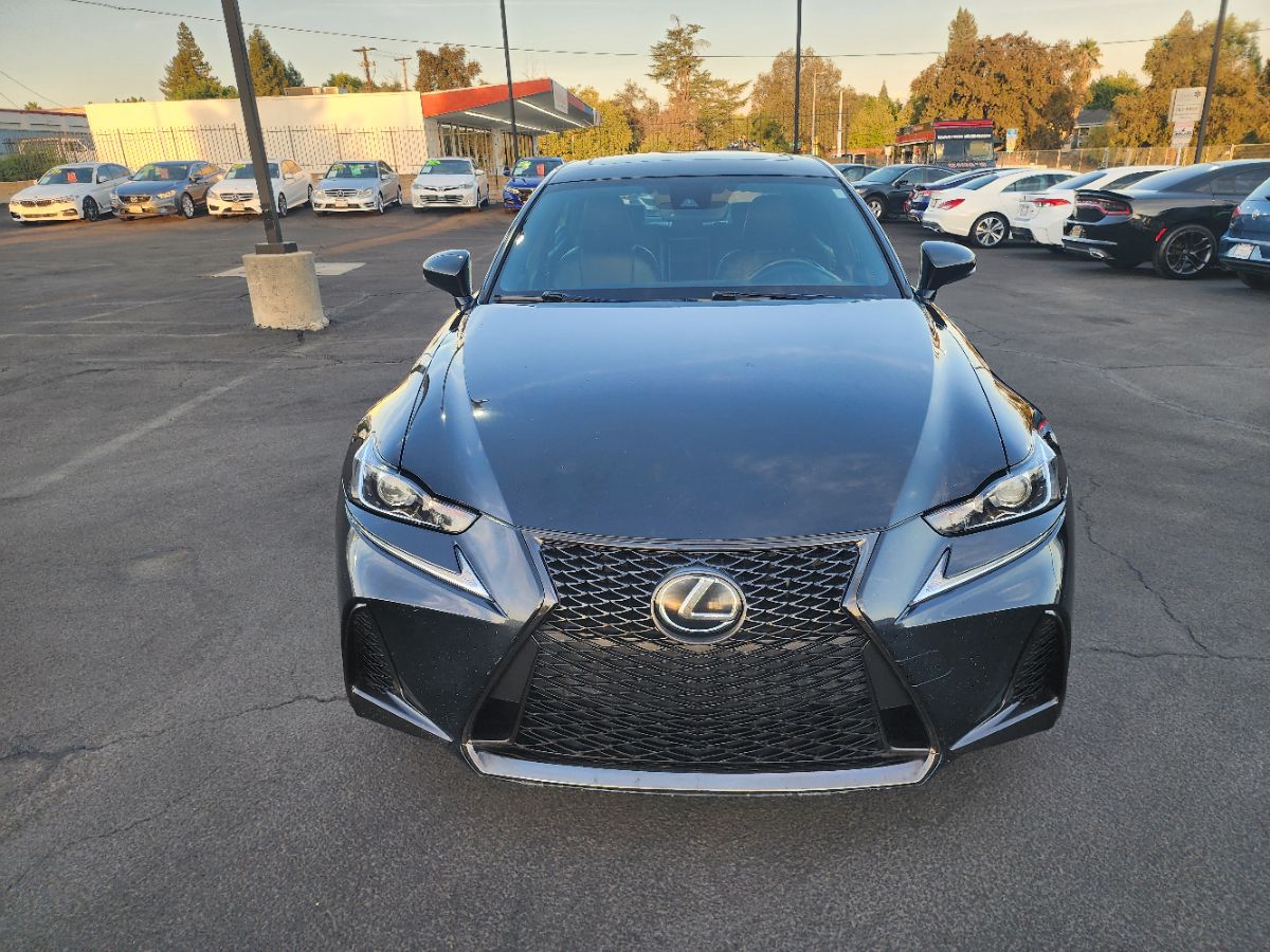 2017 Lexus IS 350 F SPORT photo 8