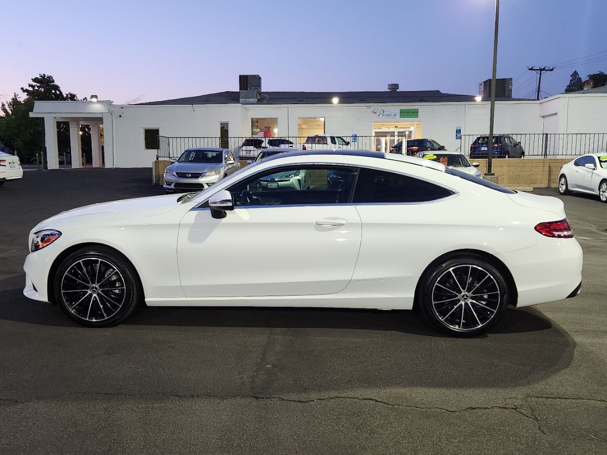 2019 Mercedes Benz C 300 Coupe photo 2