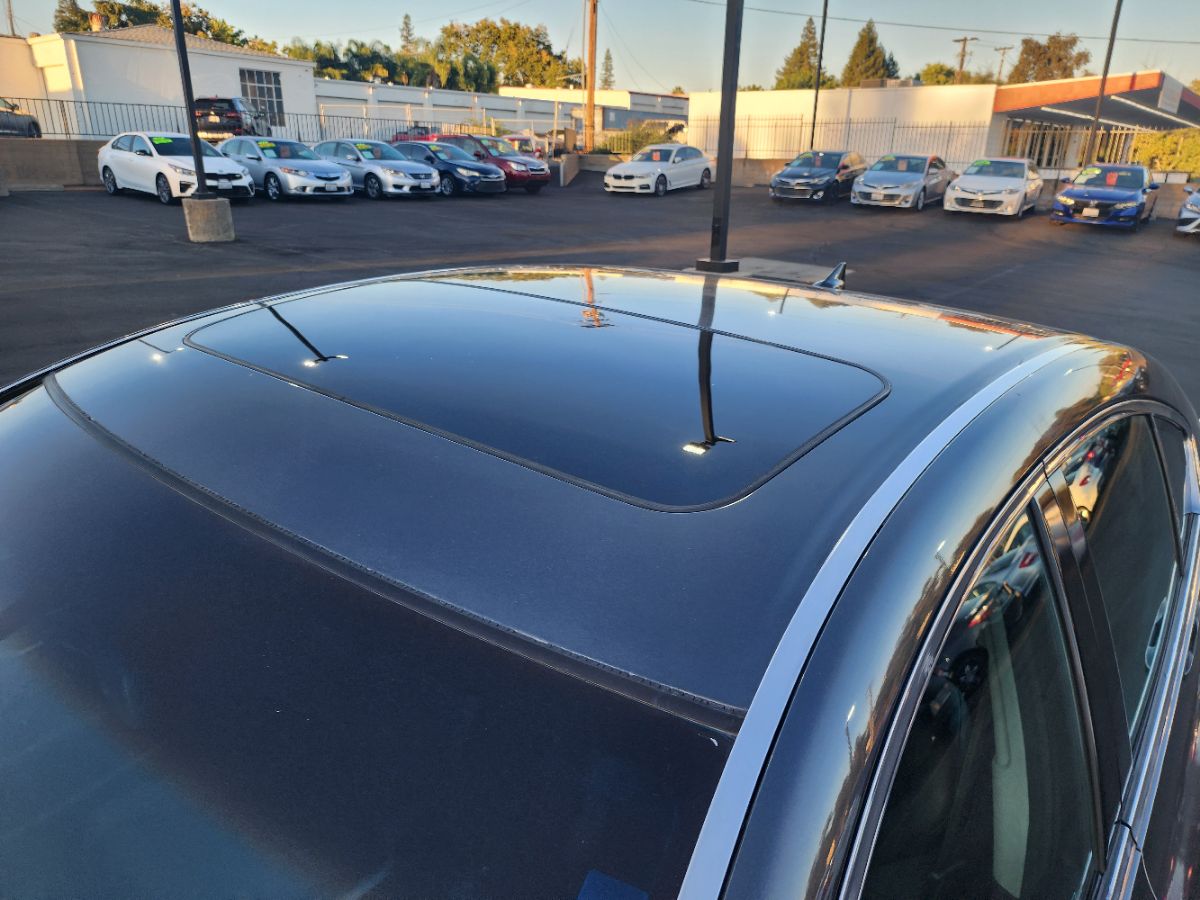 2010 Acura TL photo 8