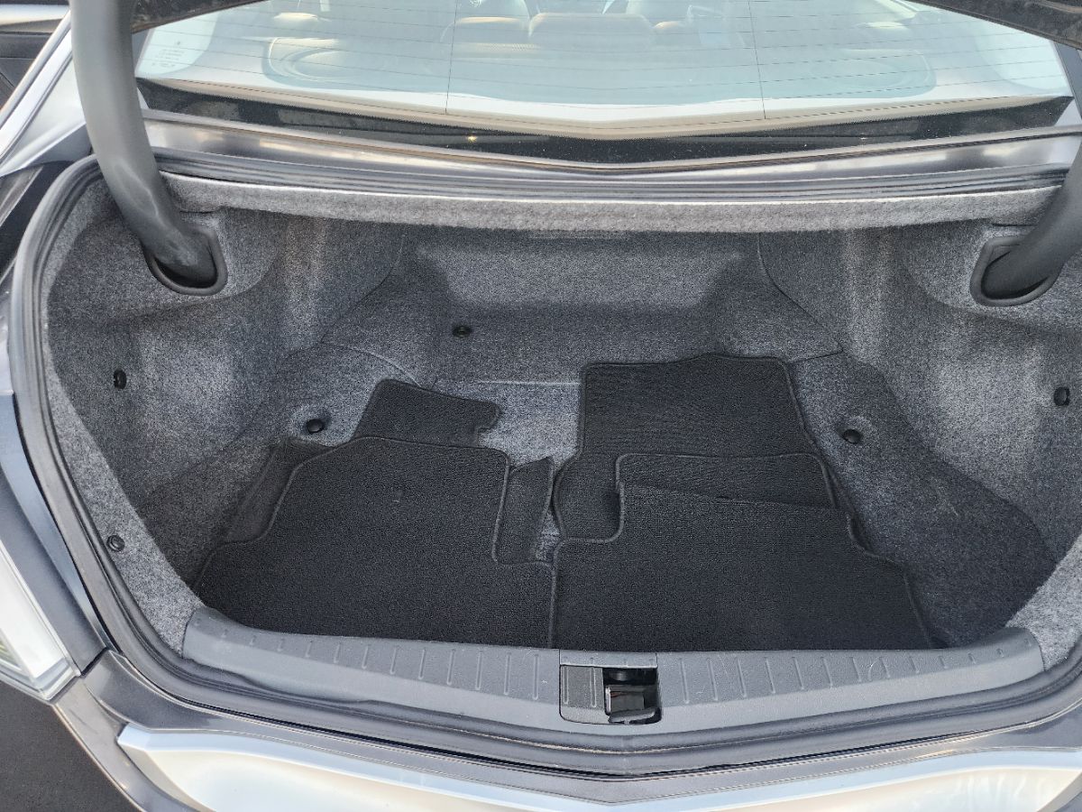2010 Acura TL photo 11