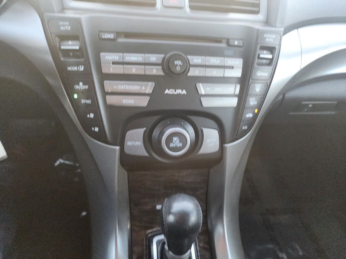 2010 Acura TL photo 15