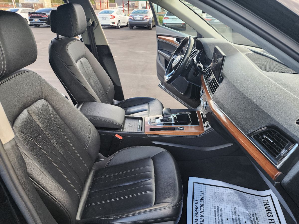 2021 Audi Q5 Premium Plus 45 TFSI photo 9