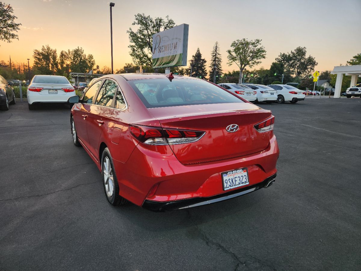2019 Hyundai Sonata SE photo 3