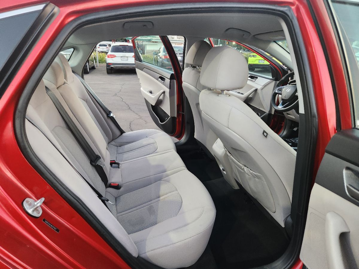 2019 Hyundai Sonata SE photo 12