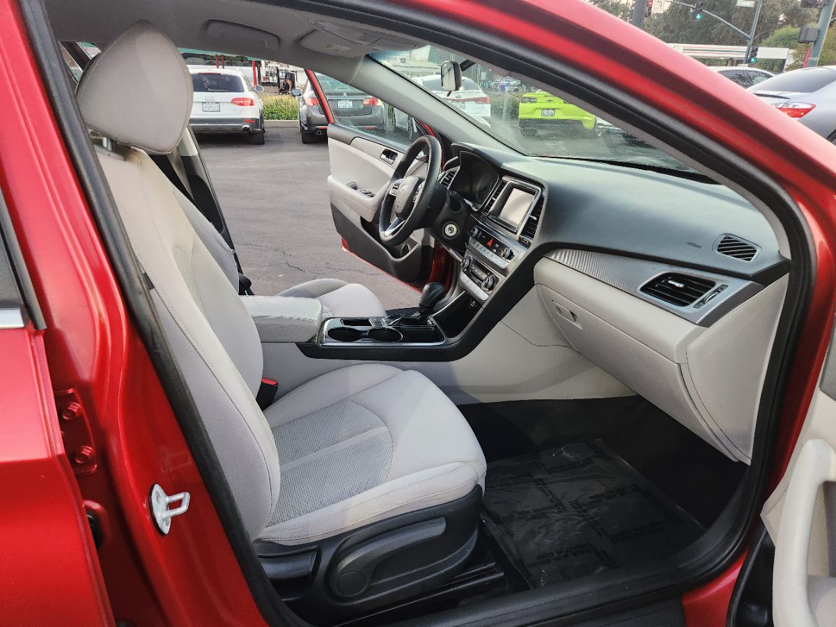 2019 Hyundai Sonata SE photo 13