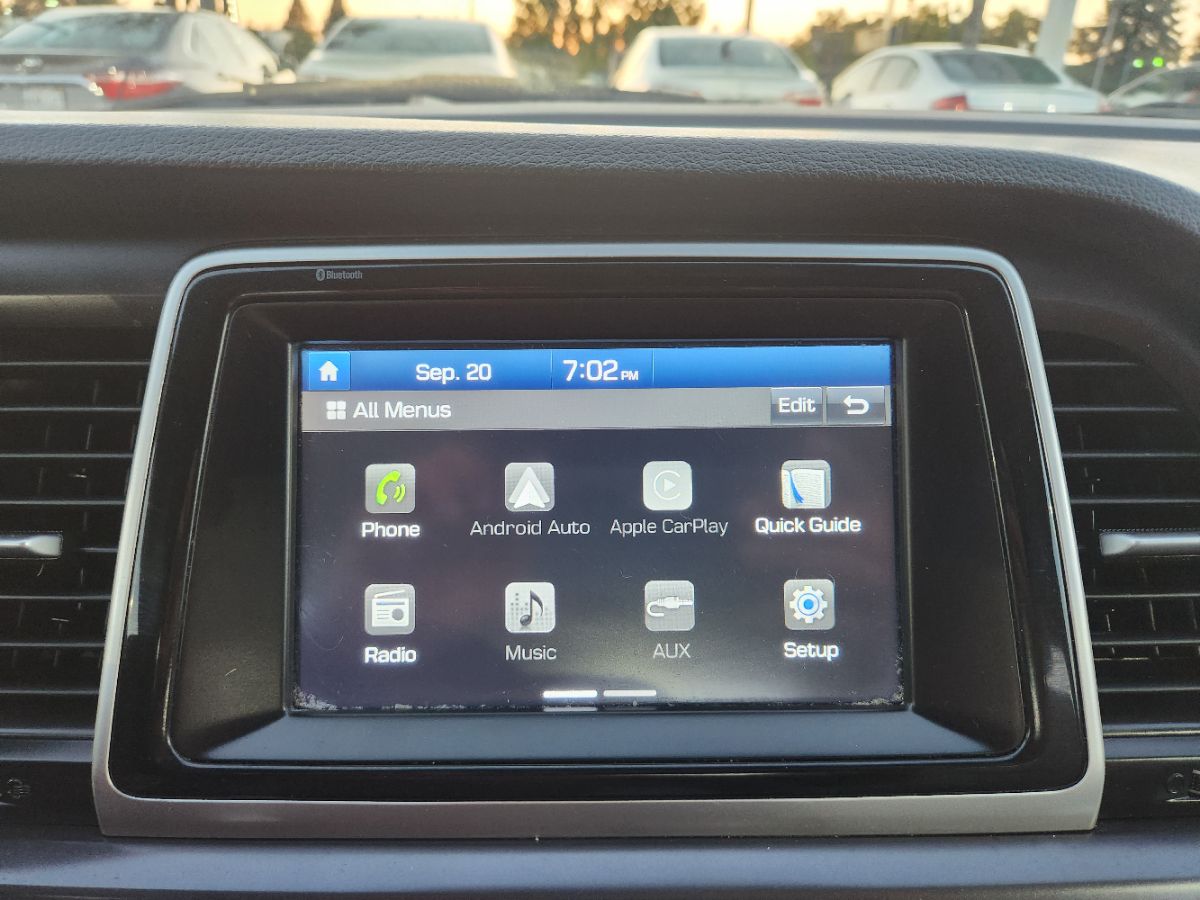 2019 Hyundai Sonata SE photo 16