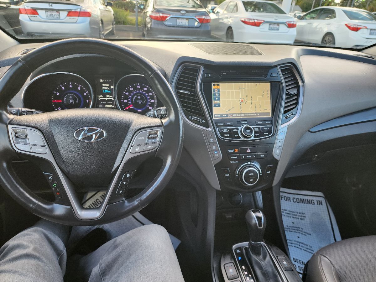 2015 Hyundai Santa Fe GLS photo 23