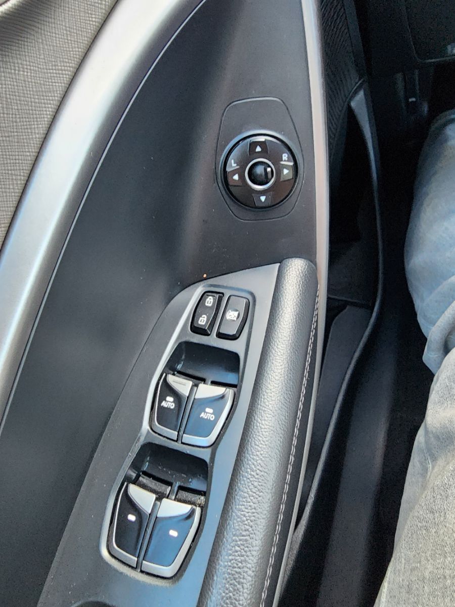 2015 Hyundai Santa Fe GLS photo 24