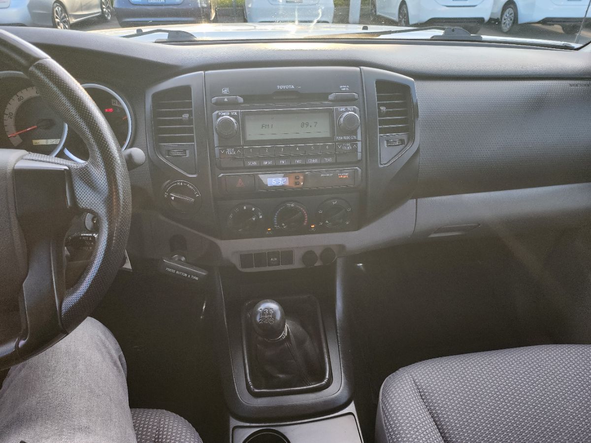 2012 Toyota Tacoma 4x4 Access Cab photo 20