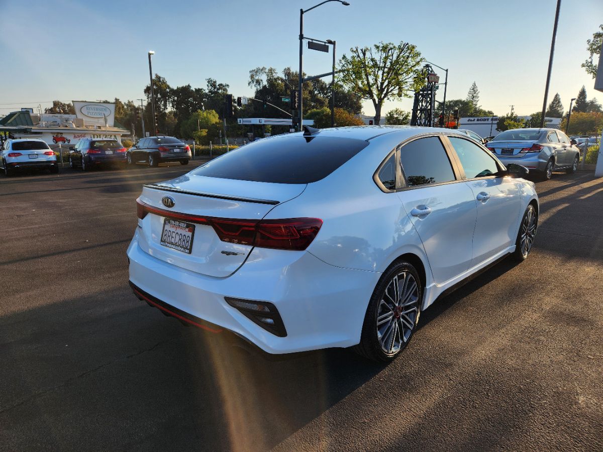 2020 Kia Forte GT photo 5