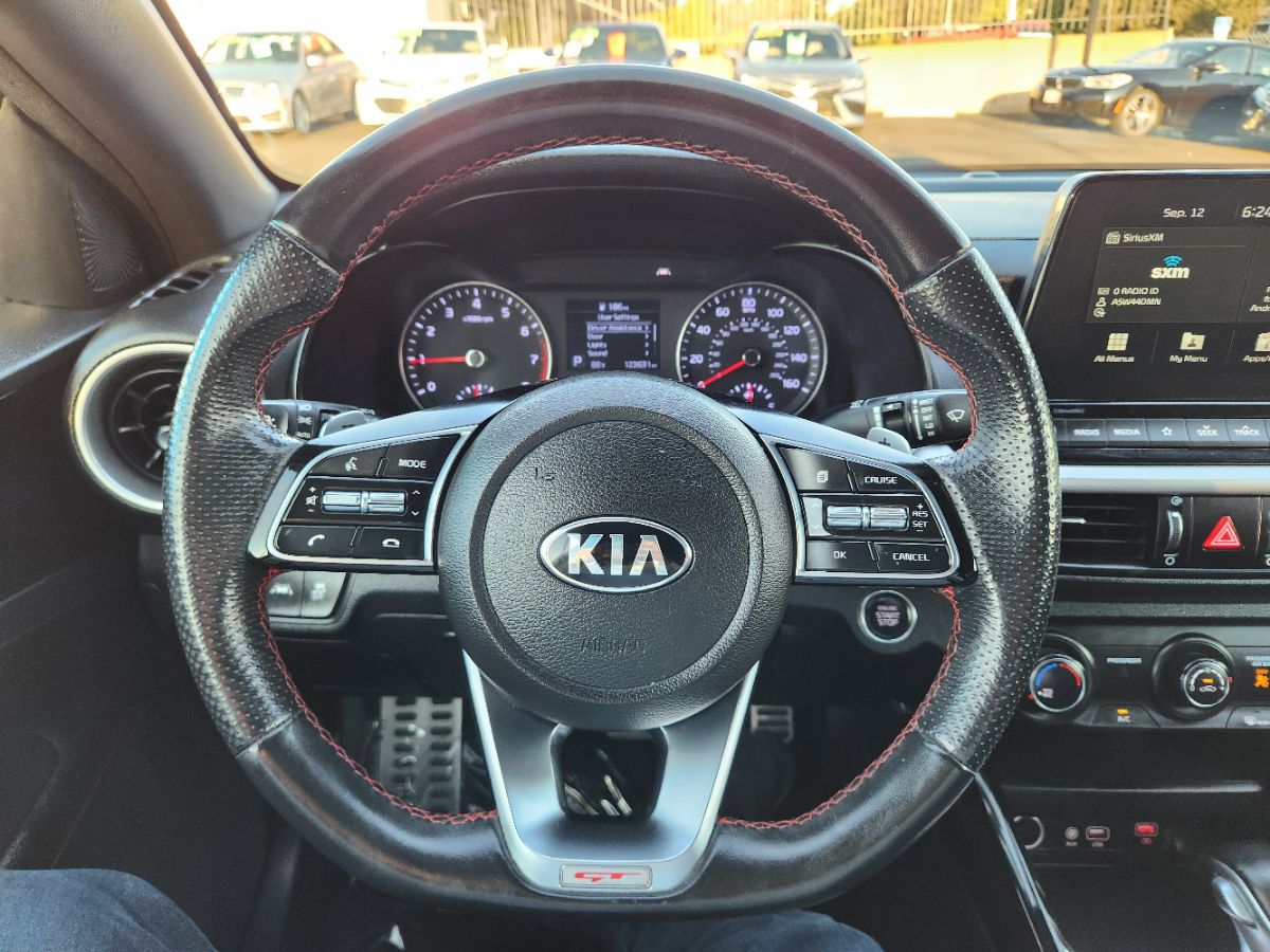 2020 Kia Forte GT photo 19