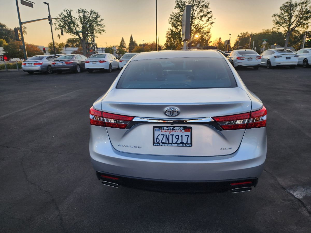 2013 Toyota Avalon XLE Premium photo 4