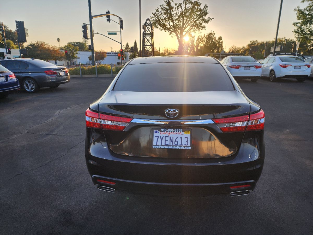2013 Toyota Avalon XLE Premium - Photo 4