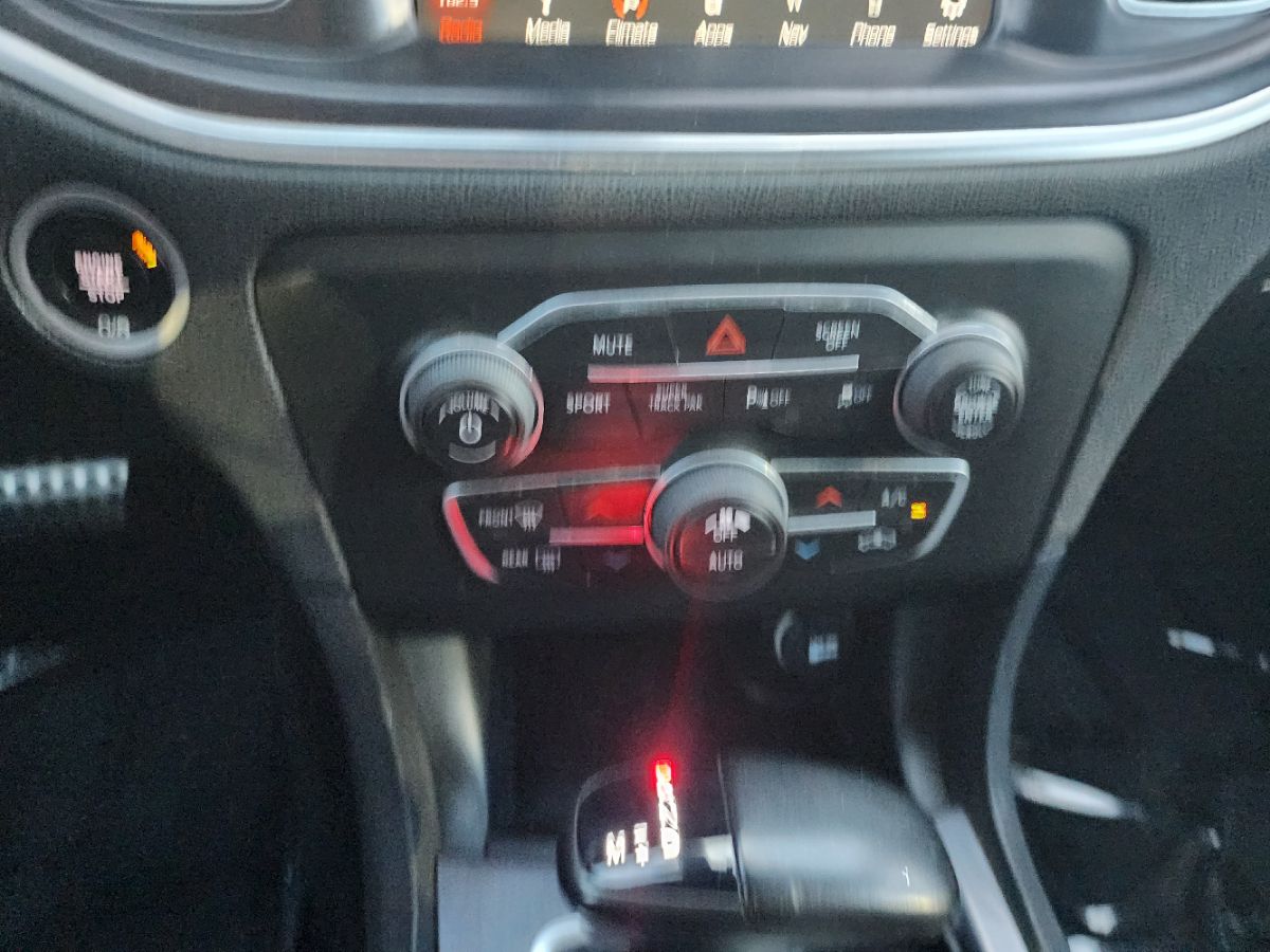 2018 Dodge Charger R/T Scat Pack photo 17