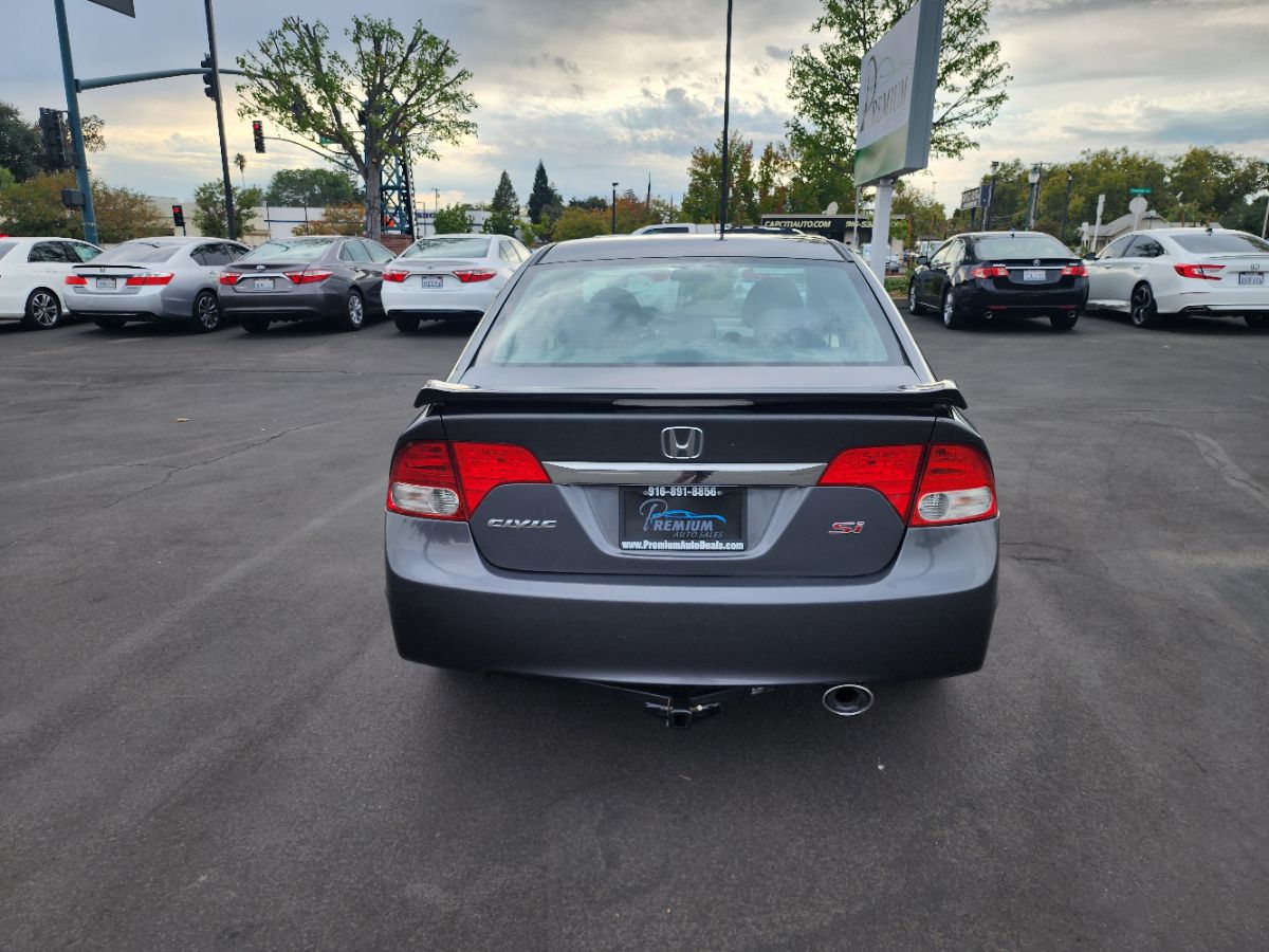 2010 Honda Civic Si photo 3