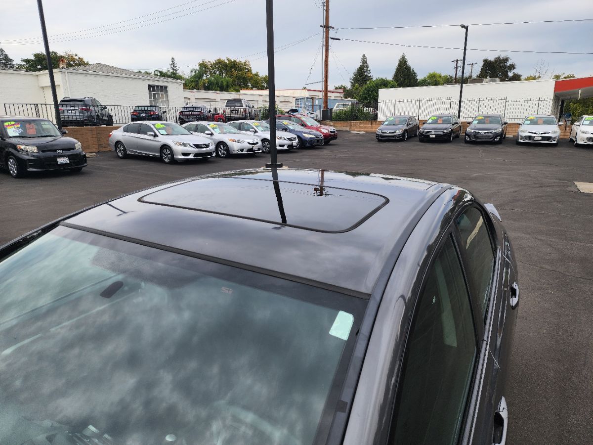2010 Honda Civic Si photo 8