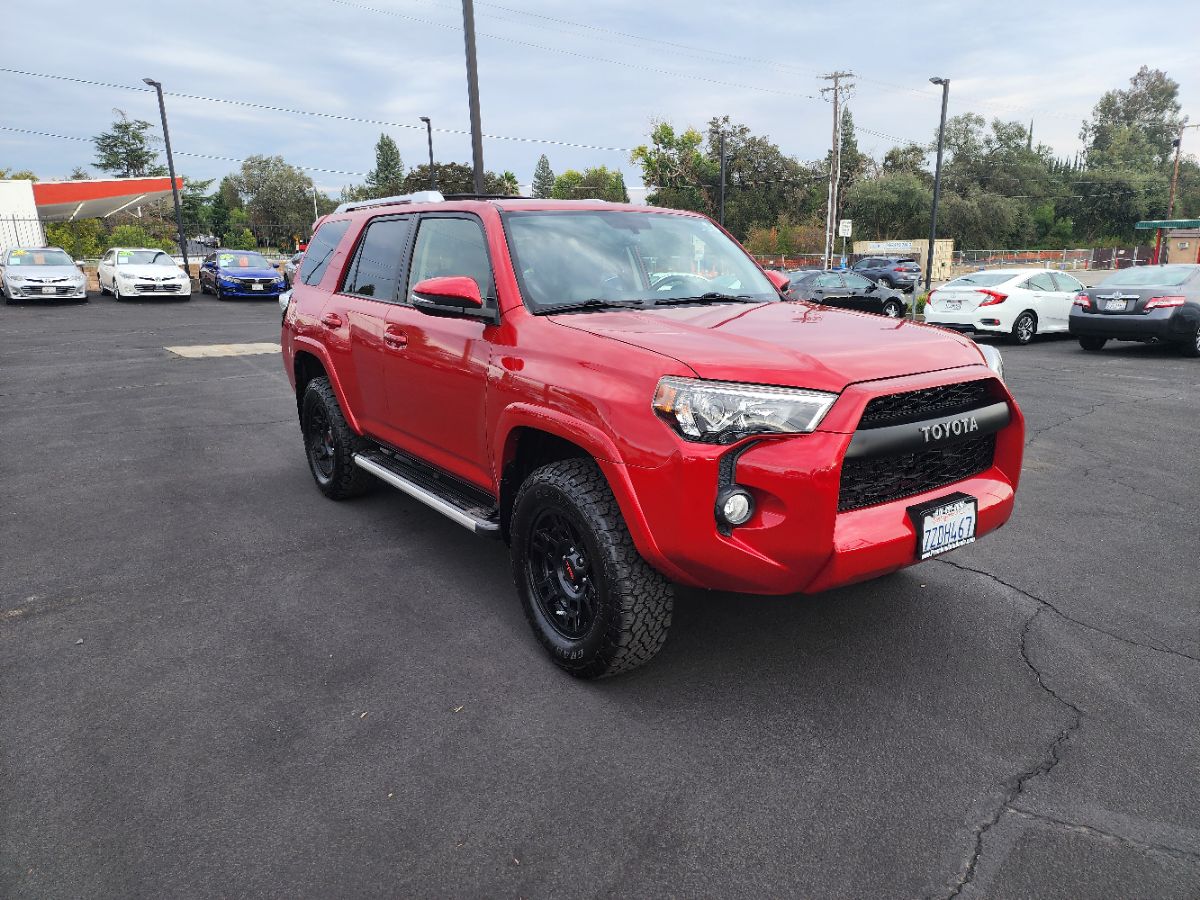 2017 Toyota 4Runner SR5 Premium 4WD photo 7