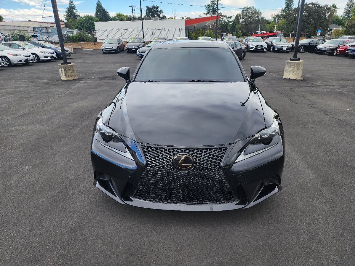 2016 Lexus IS 200t photo 8