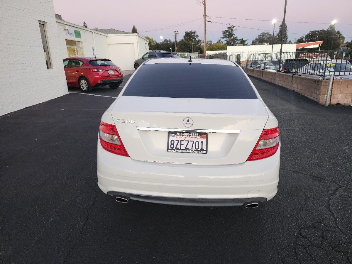 2008 Mercedes Benz C 300 Sport photo 3