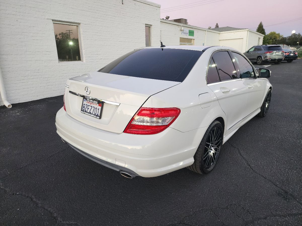 2008 Mercedes Benz C 300 Sport photo 4