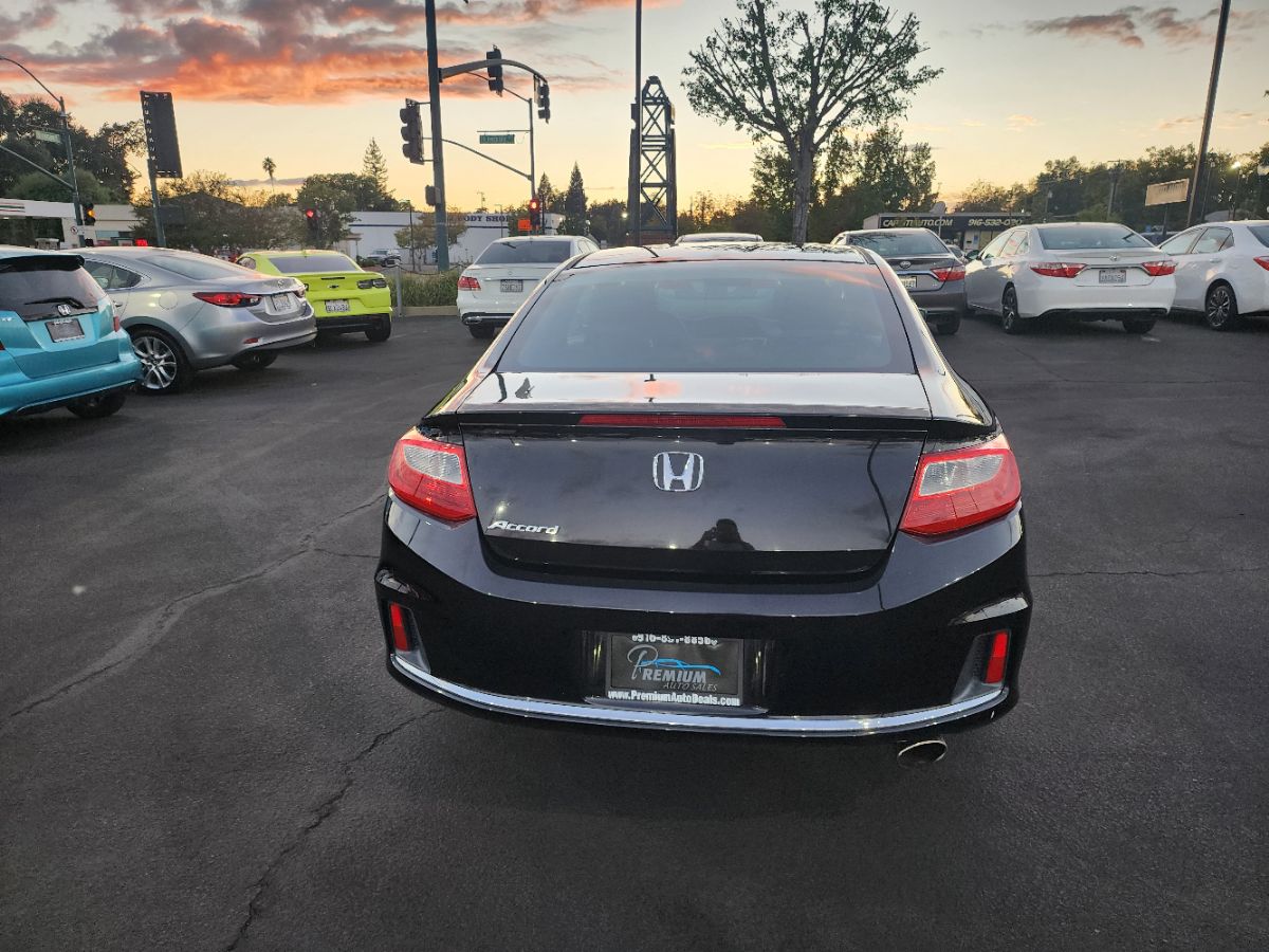 2014 Honda Accord photo 4