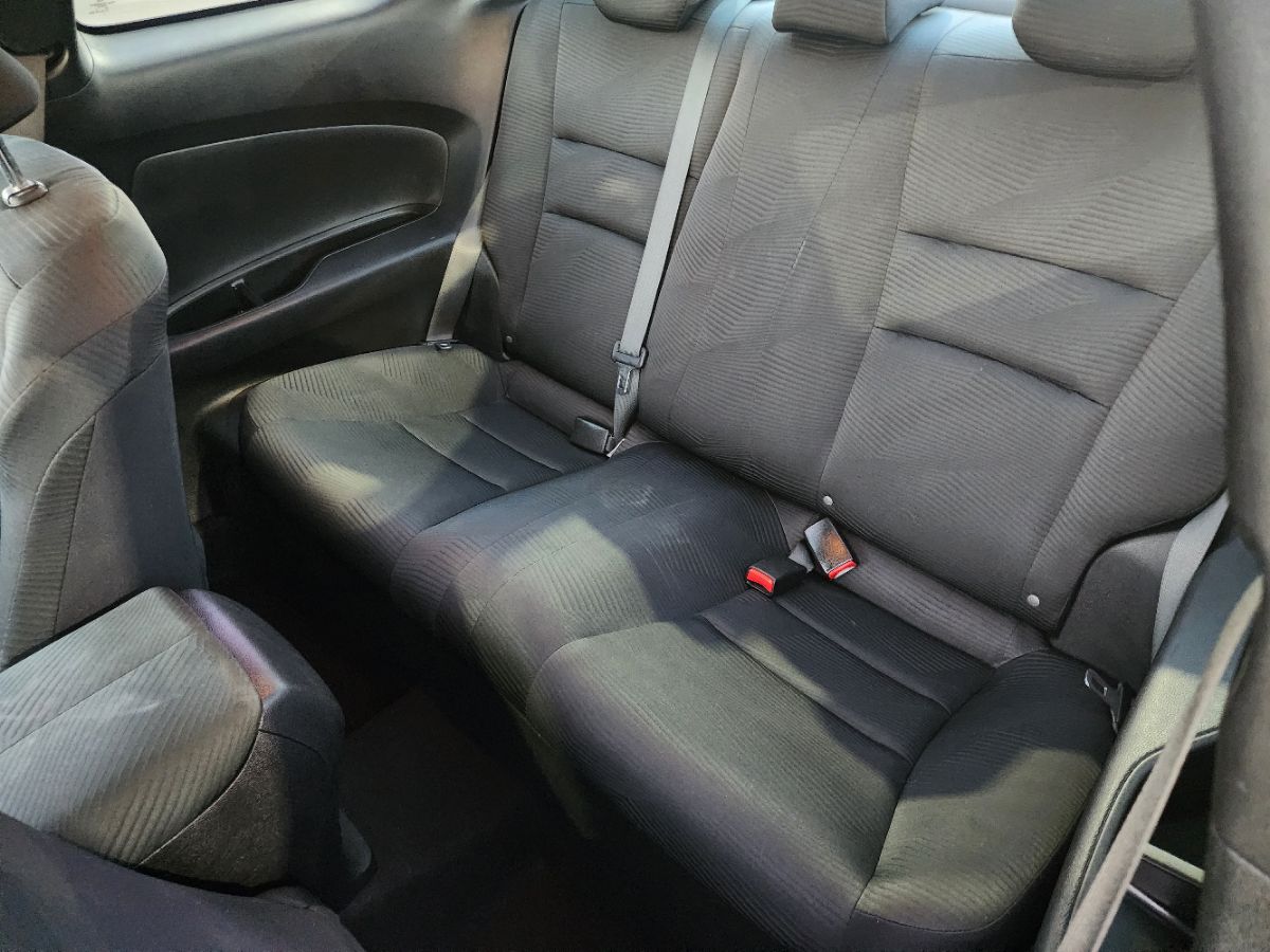 2014 Honda Accord photo 9