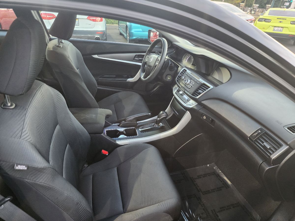 2014 Honda Accord photo 12