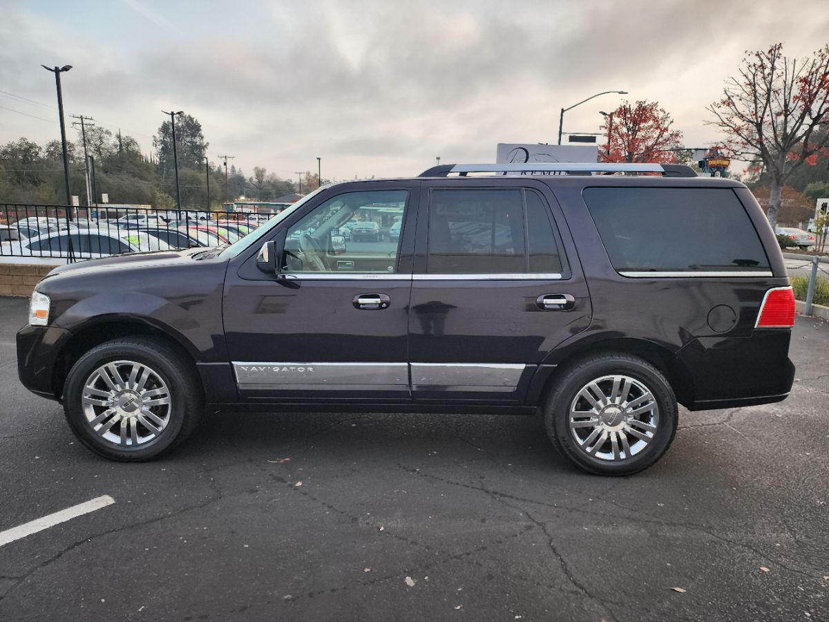 2007 Lincoln Navigator Ultimate photo 2