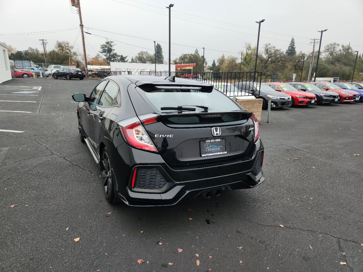 2018 Honda Civic Hatchback Sport photo 3