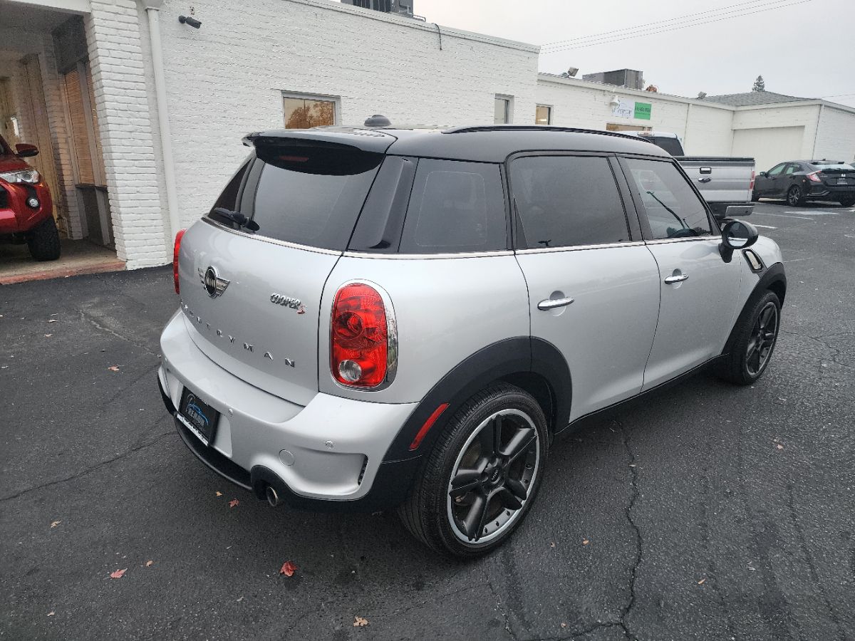 2016 Mini Countryman S photo 3