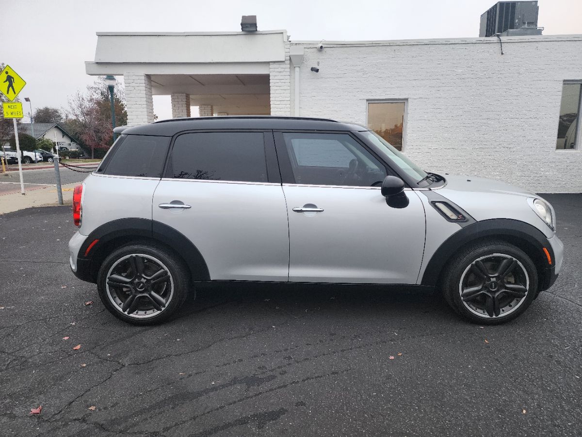 2016 Mini Countryman S photo 4