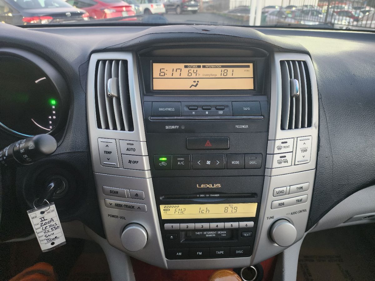 2004 Lexus RX 330 - Photo 14