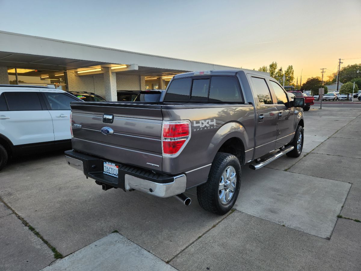 View vehicle photo 5