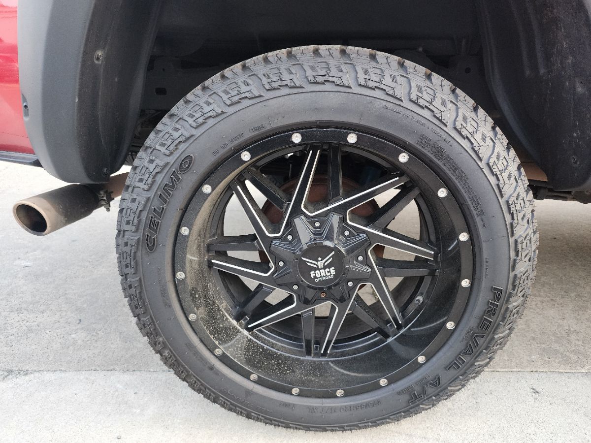 2017 Toyota Tacoma TRD Sport - Photo 14