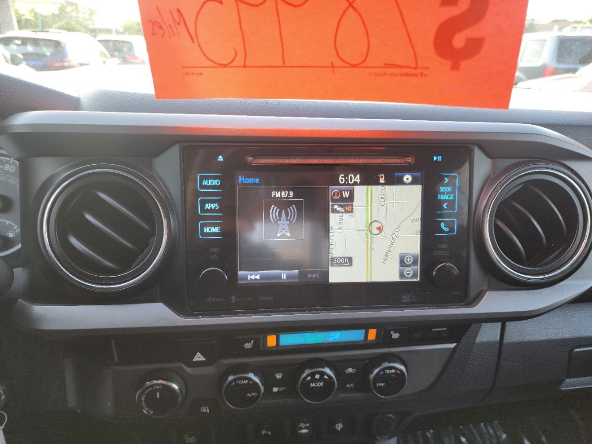 2017 Toyota Tacoma TRD Sport - Photo 15