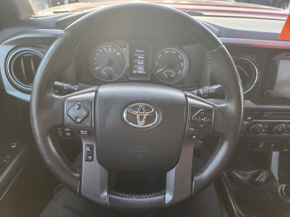 2017 Toyota Tacoma TRD Sport - Photo 20