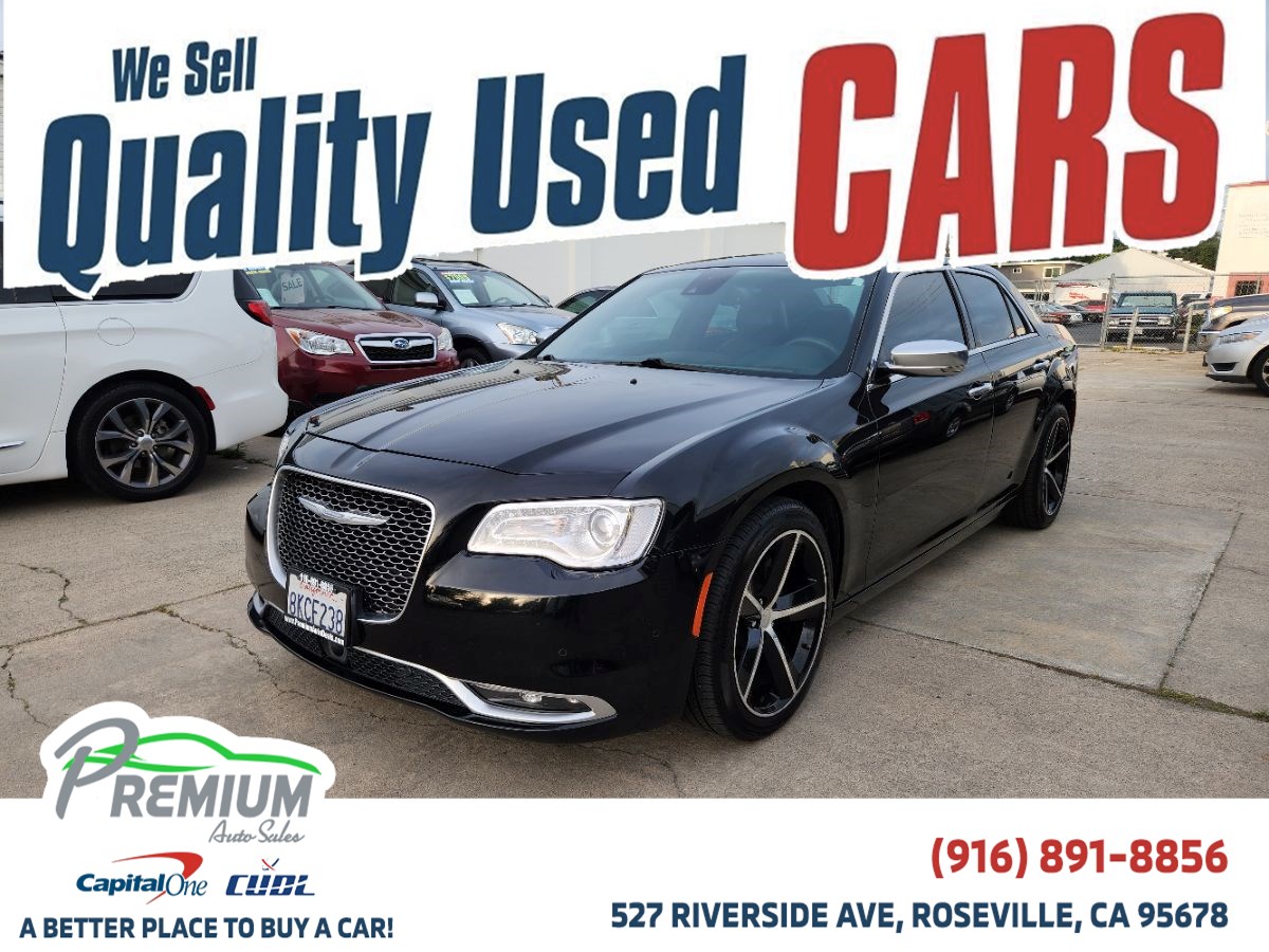 2016 Chrysler 300 C Platinum's photo