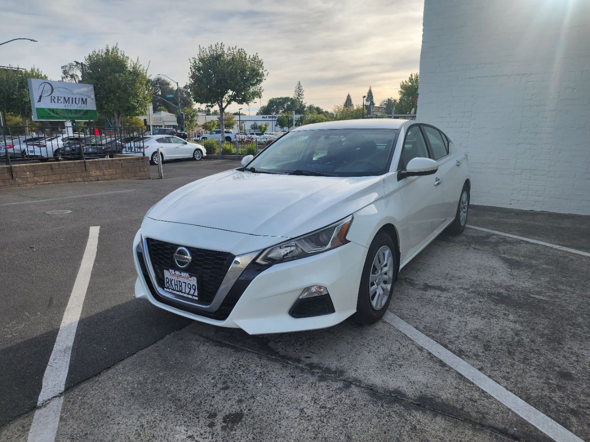 Nissan Altima photo 19