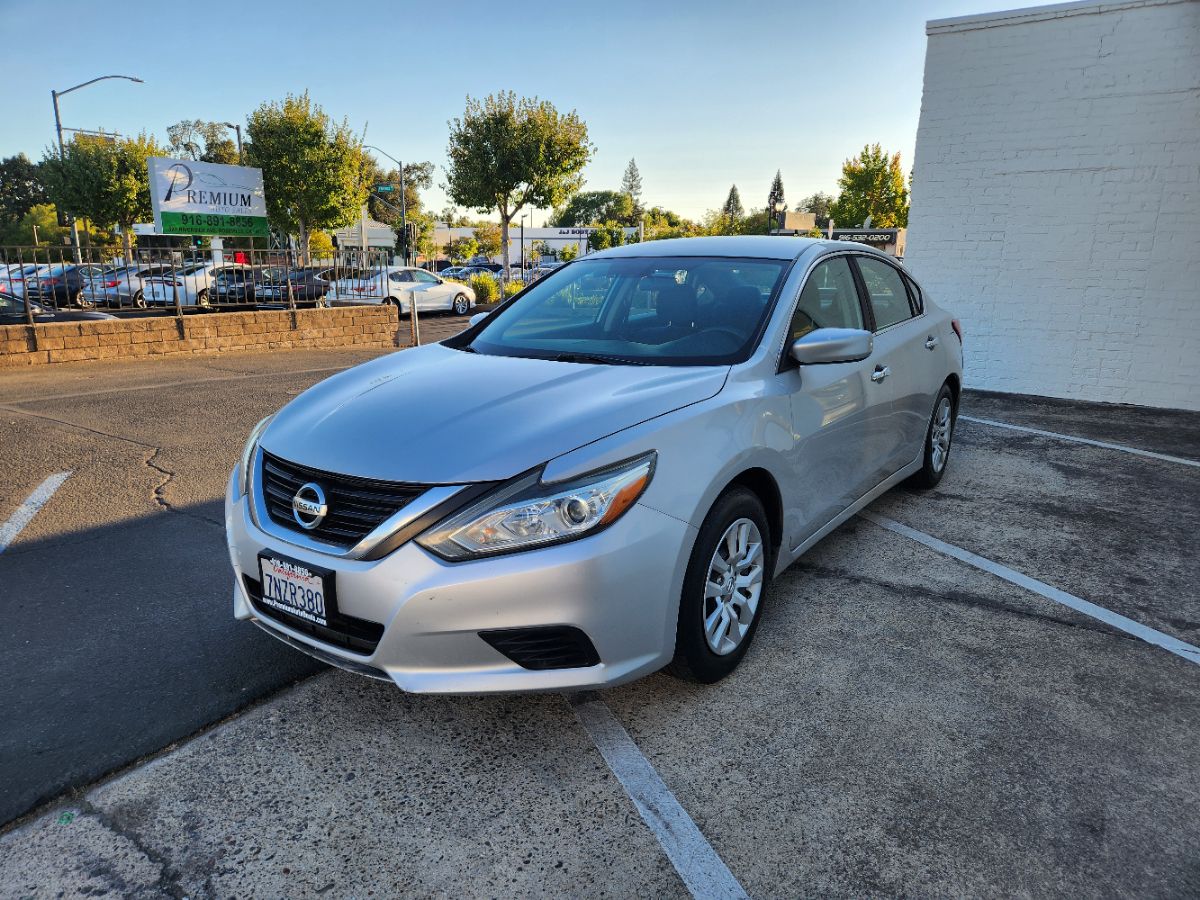 Nissan Altima photo 23