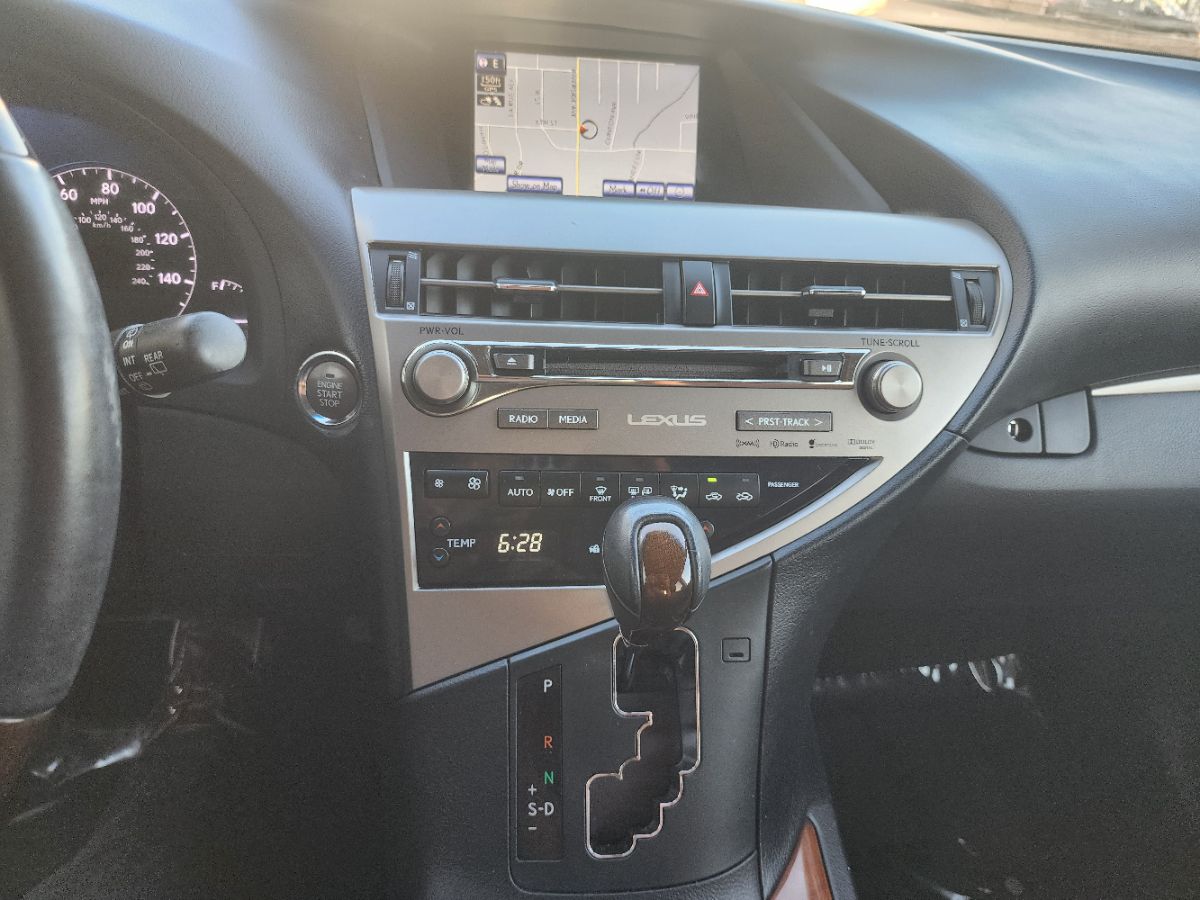 Lexus RX photo 20