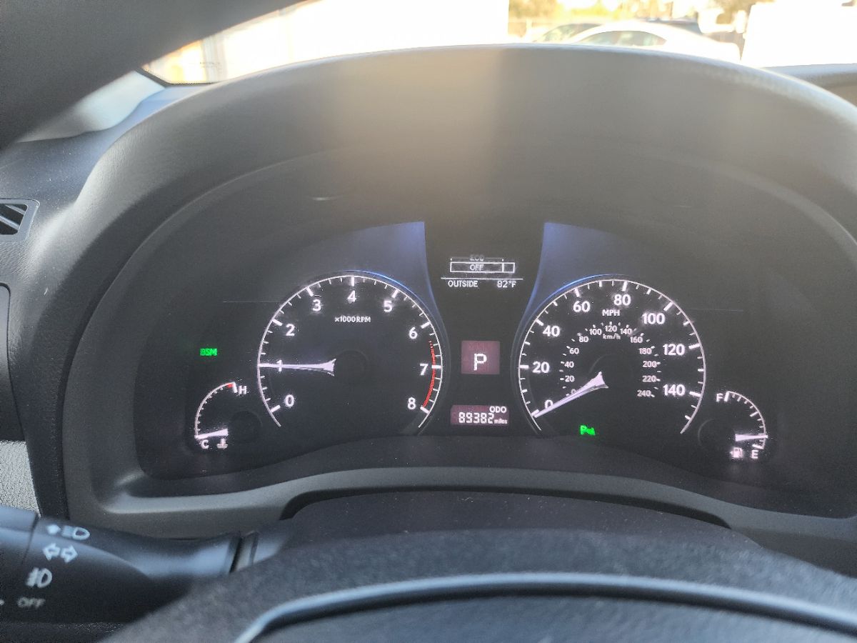 Lexus RX photo 22
