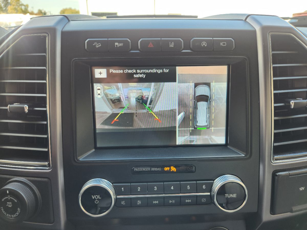 Ford Expedition MAX photo 19