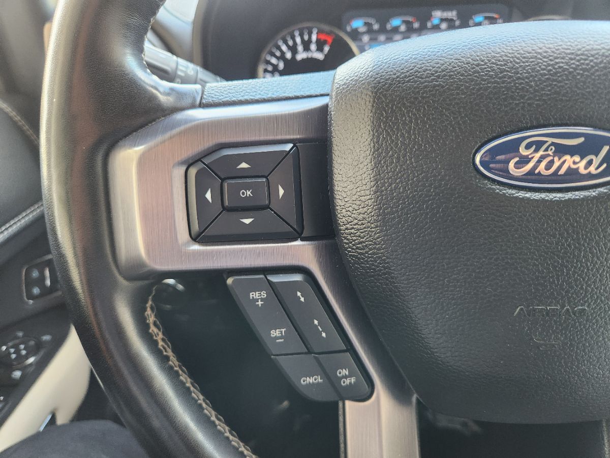 Ford Expedition MAX photo 24