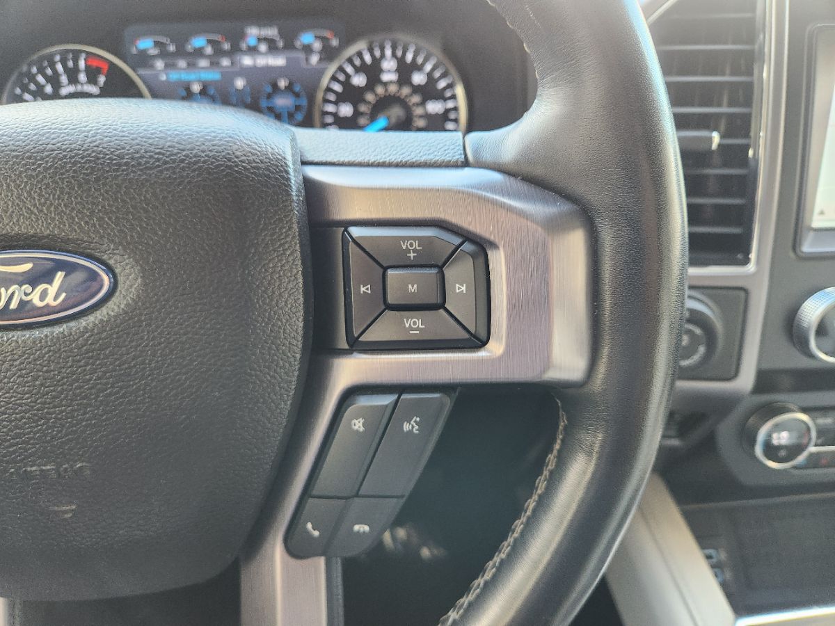 Ford Expedition MAX photo 25