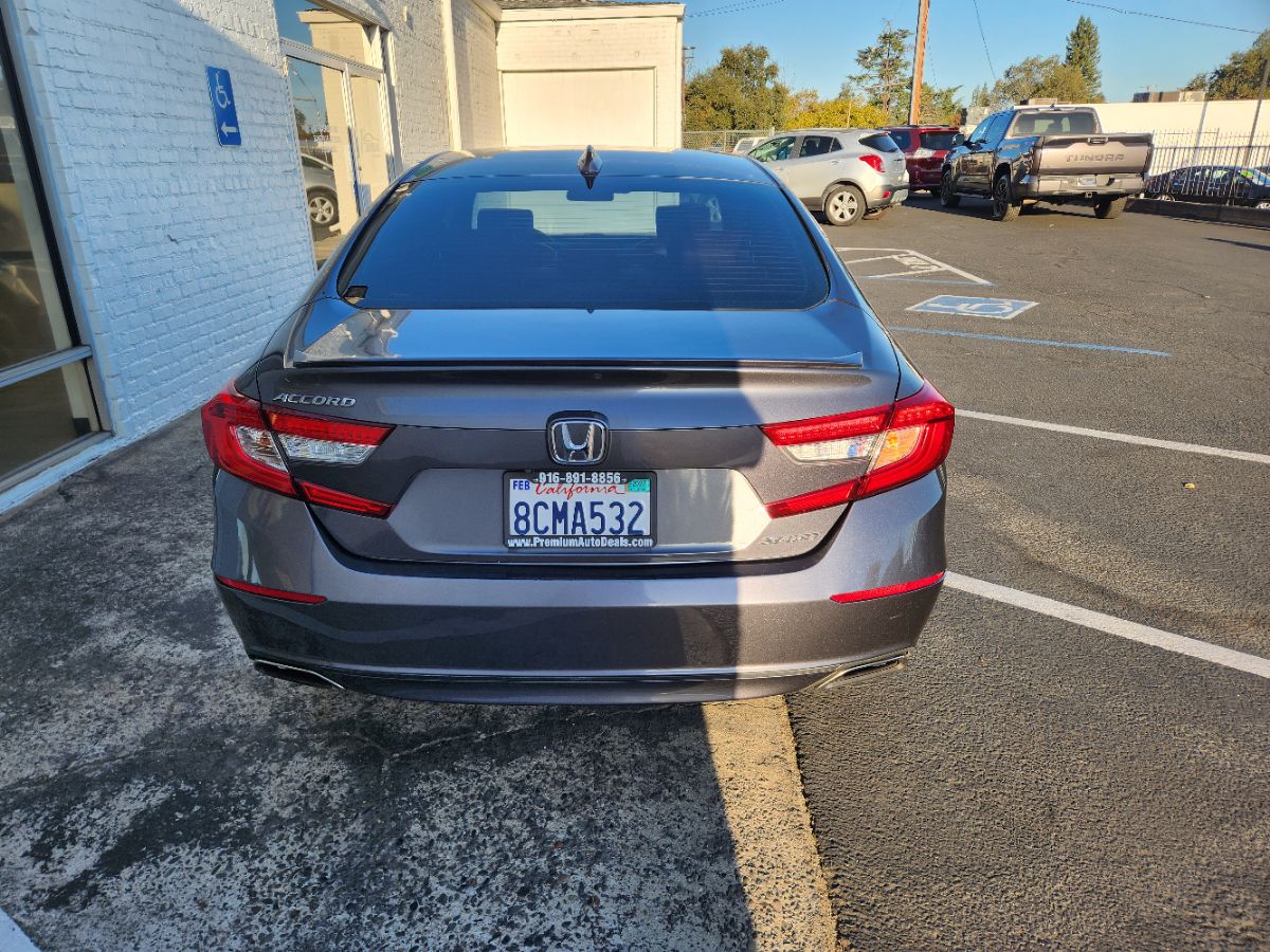 Honda Accord photo 4