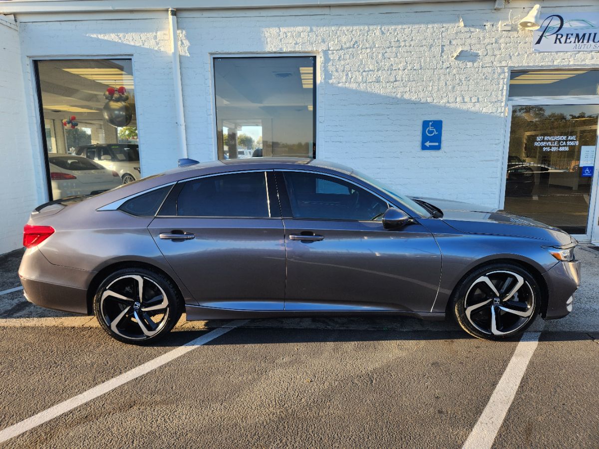 Honda Accord photo 6