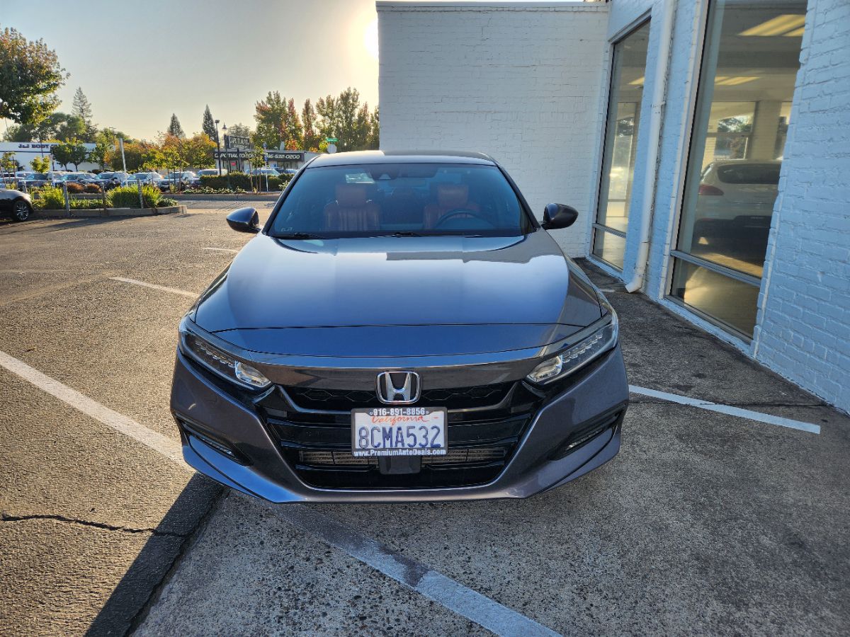 Honda Accord photo 8