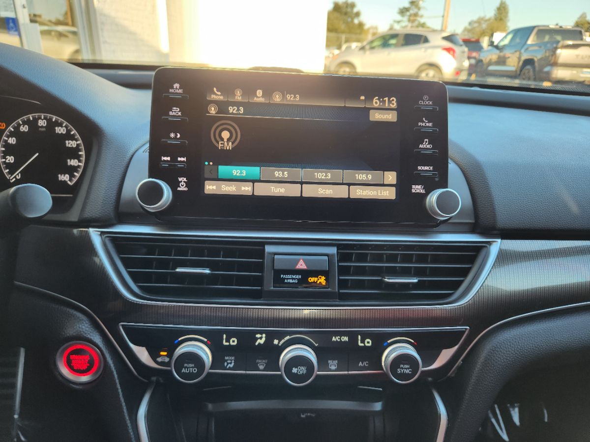 Honda Accord photo 15