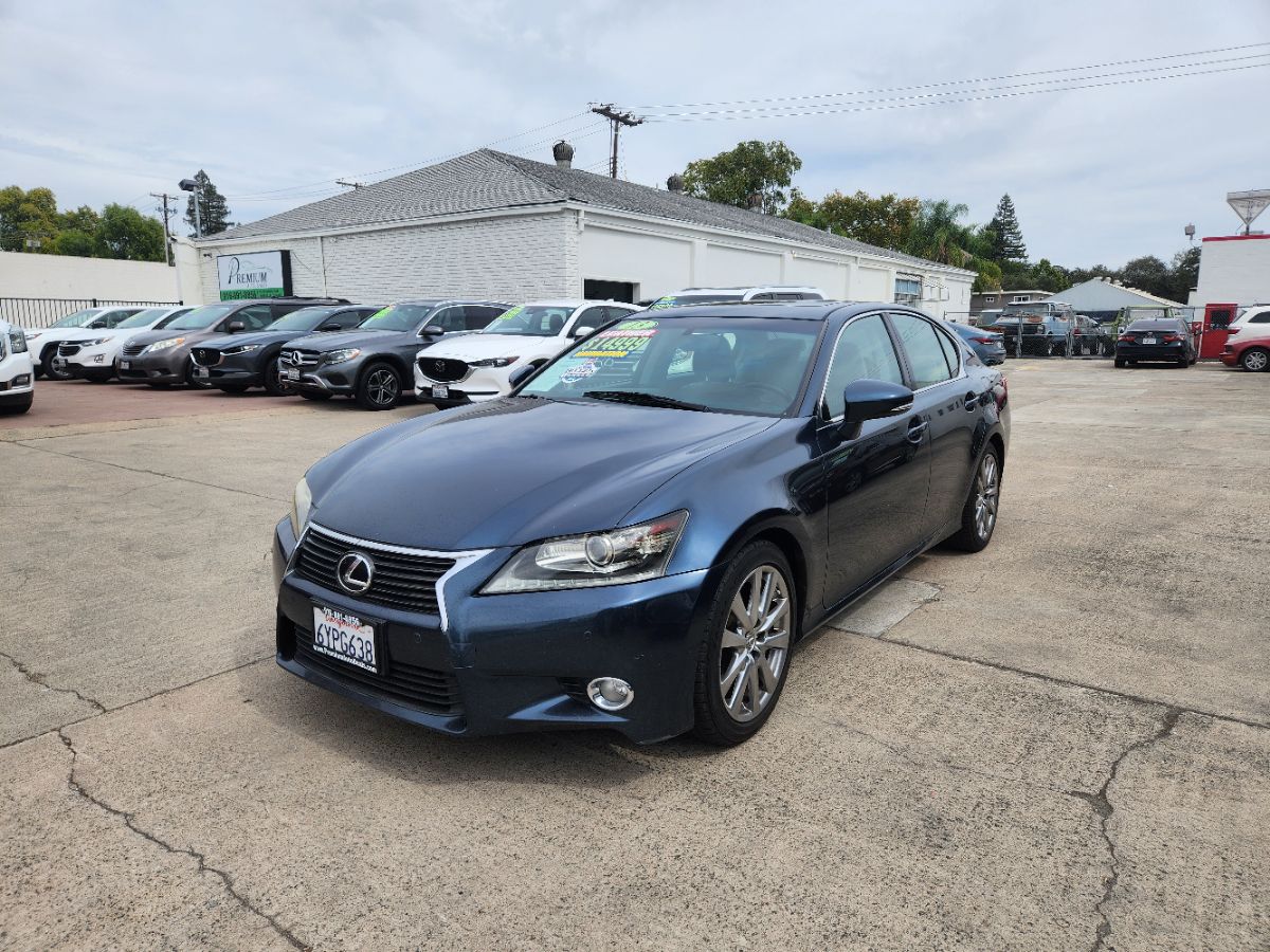 Lexus GS photo 27